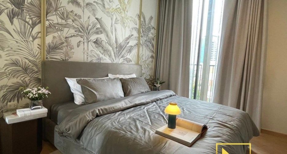 For rent 2 bedrooms condo in Watthana, Bangkok