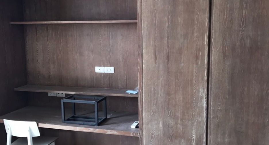 For rent 6 bedrooms retail Space in Mueang Phuket, Phuket