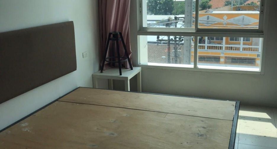 For rent 6 bedrooms retail Space in Mueang Phuket, Phuket
