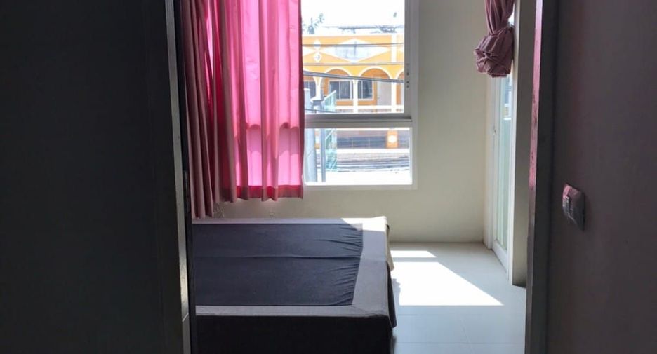 For rent 6 bed retail Space in Mueang Phuket, Phuket