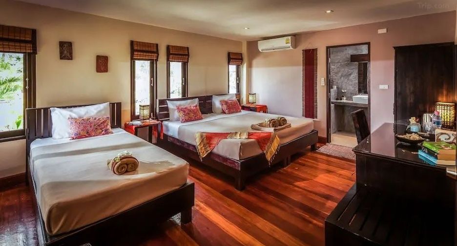 For sale 15 bedrooms hotel in Ko Pha-ngan, Surat Thani
