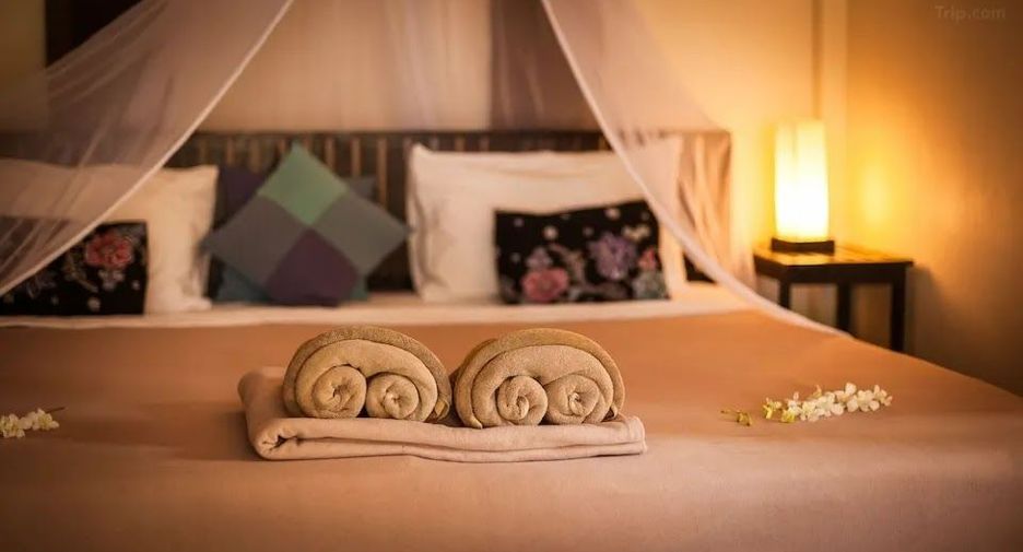 For sale 15 bedrooms hotel in Ko Pha-ngan, Surat Thani