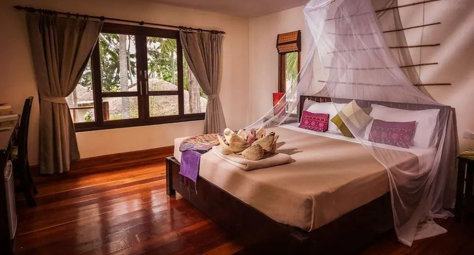 For sale 15 bedrooms hotel in Ko Pha-ngan, Surat Thani