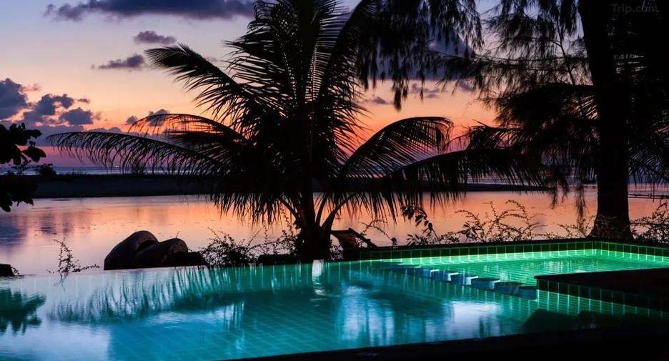 For sale 15 bedrooms hotel in Ko Pha-ngan, Surat Thani