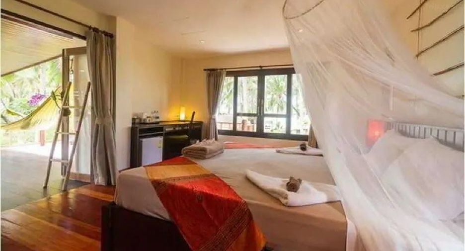 For sale 15 bedrooms hotel in Ko Pha-ngan, Surat Thani