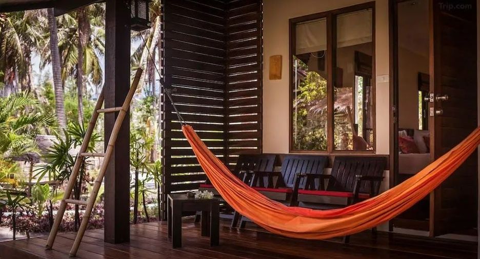 For sale 15 bedrooms hotel in Ko Pha-ngan, Surat Thani