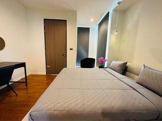 Haus zur Miete mit 4 Zimmer in Watthana, Bangkok