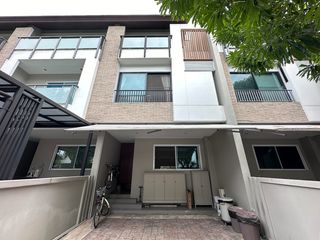 For sale 3 bed townhouse in Bueng Kum, Bangkok