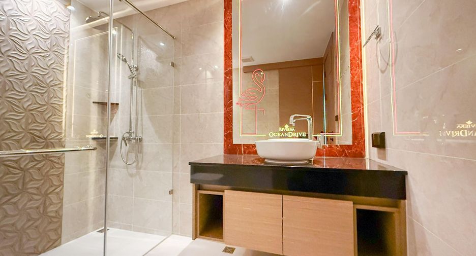 Condo en venta de 2 habitaciones en Bang Lamung, Chonburi