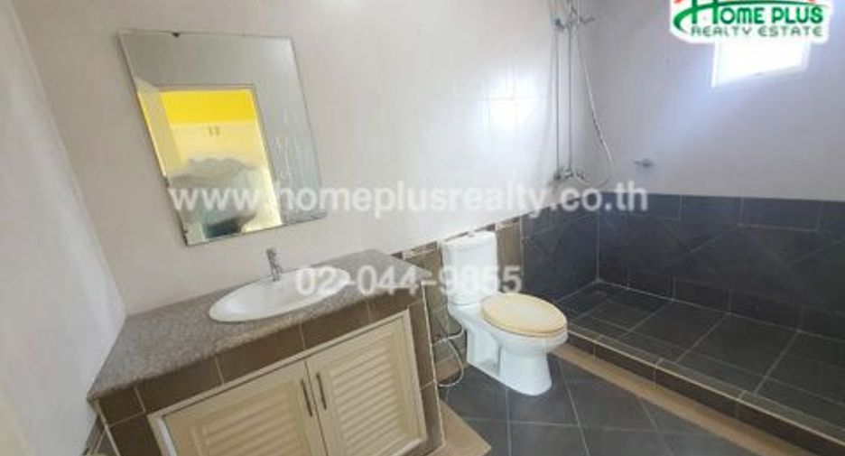For sale 4 bedrooms house in Bang Lamung, Chonburi