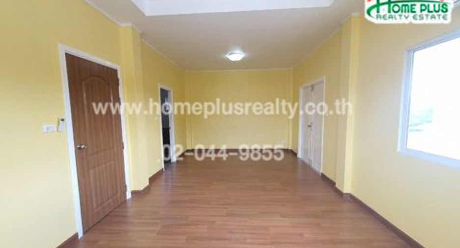 For sale 4 bedrooms house in Bang Lamung, Chonburi