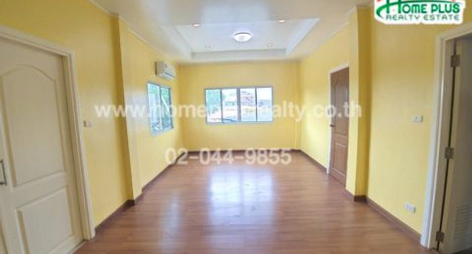 For sale 4 bedrooms house in Bang Lamung, Chonburi