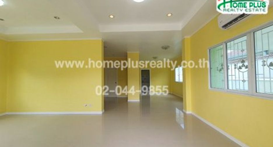 For sale 4 bedrooms house in Bang Lamung, Chonburi