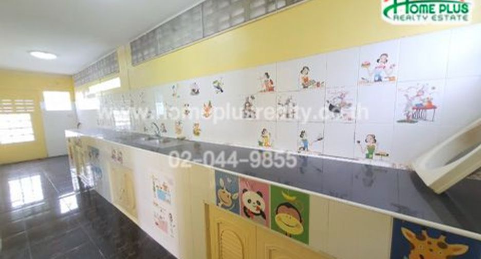 For sale 4 bedrooms house in Bang Lamung, Chonburi