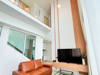 Haus zur Miete und zum Kauf mit 4 Zimmer in Mueang Chiang Mai, Chiang Mai