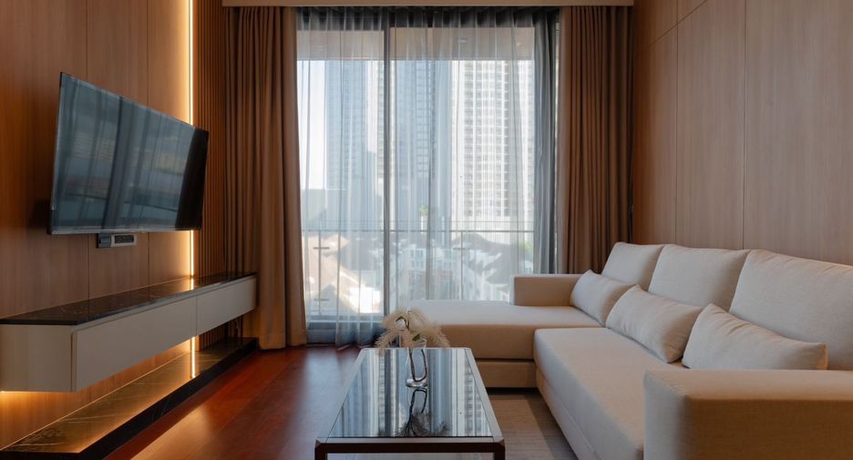 For rent 2 ベッドルーム condo in Watthana, Bangkok