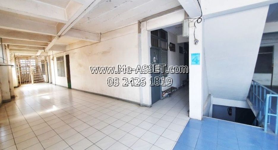 For sale 135 bed retail Space in Mueang Pathum Thani, Pathum Thani