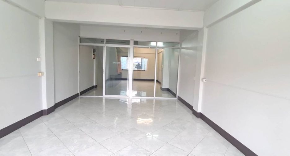 For sale 2 ベッドルーム retail Space in Mueang Chiang Mai, Chiang Mai