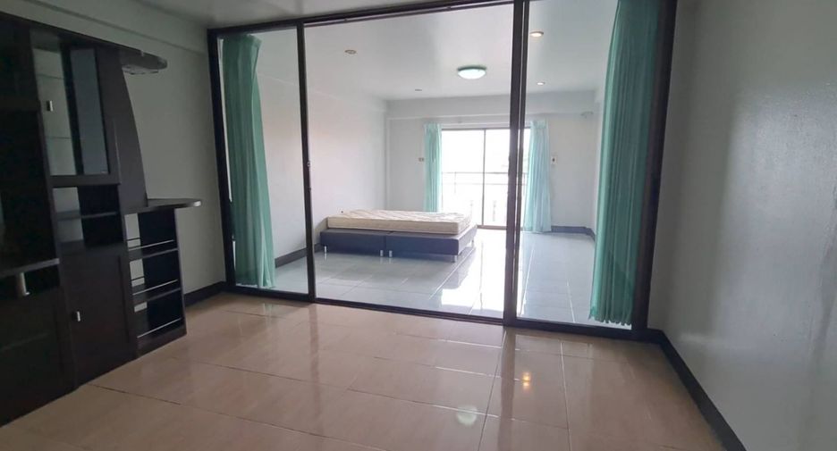 For sale 2 ベッドルーム retail Space in Mueang Chiang Mai, Chiang Mai