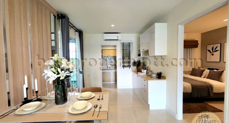 For sale 4 ベッドルーム townhouse in Bang Lamung, Chonburi