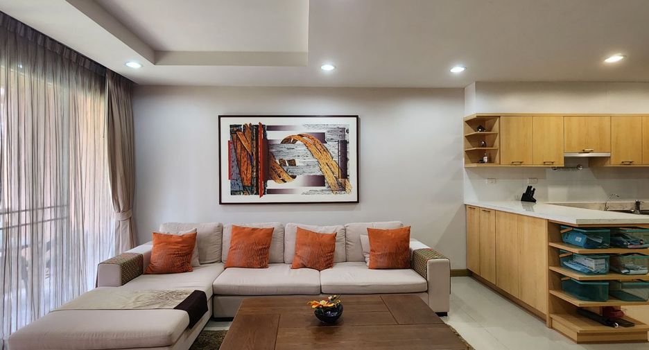 For sale 2 ベッドルーム condo in Watthana, Bangkok