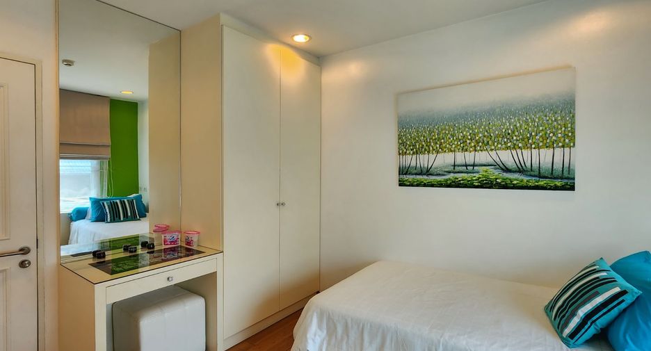 For sale 2 ベッドルーム condo in Watthana, Bangkok
