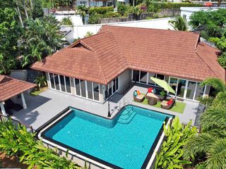 For rent and for sale 4 bedrooms villa in Thalang, Phuket