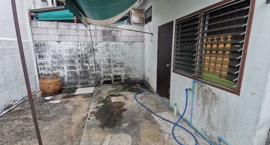 For sale 2 bedrooms townhouse in Sai Mai, Bangkok