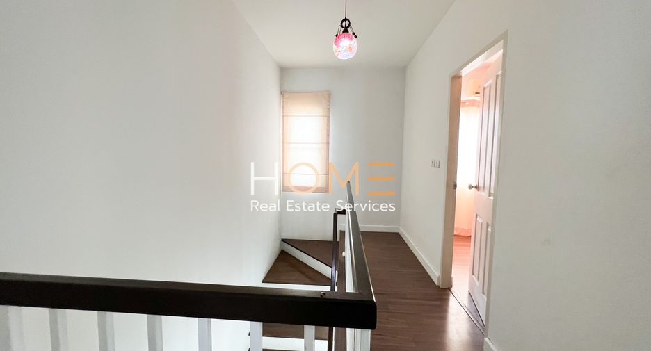 For sale 3 bed townhouse in Chom Thong, Bangkok