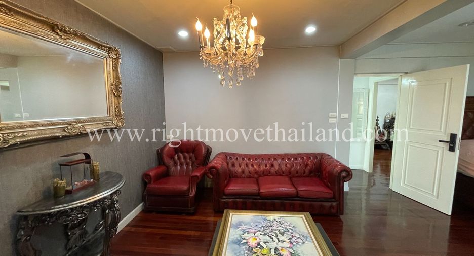 ขาย 4 เตียง บ้านเดี่ยว ใน วัฒนา, กรุงเทพฯ