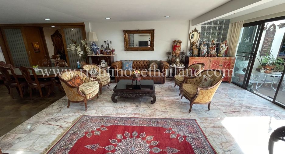 ขาย 4 เตียง บ้านเดี่ยว ใน วัฒนา, กรุงเทพฯ