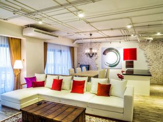 For sale 2 bedrooms condo in Bang Rak, Bangkok