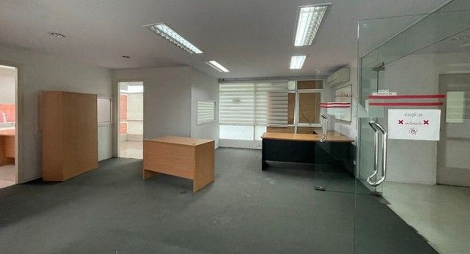For sale 1 Beds office in Bueng Kum, Bangkok