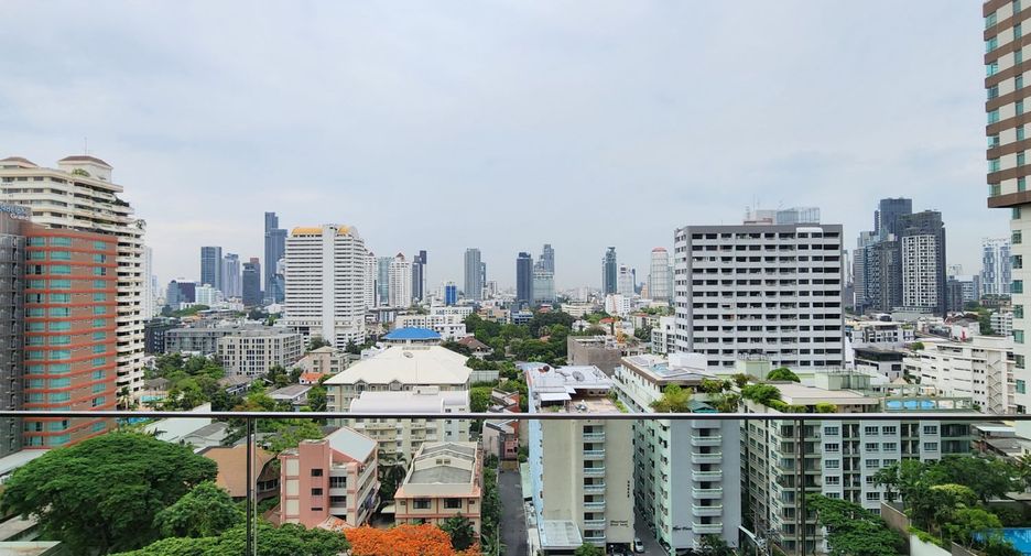 À louer et à vendre 2 chambres condo à Khlong Toei, Bangkok