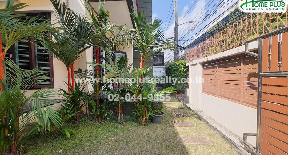 À vendre 6 chambres maison à Huai Khwang, Bangkok