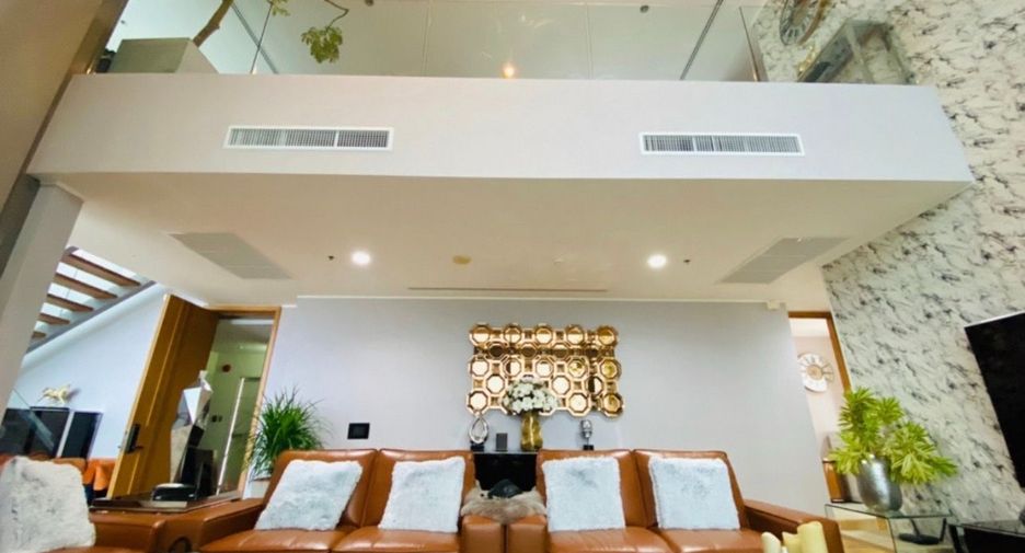 For rent そして for sale 4 Beds apartment in North Pattaya, Pattaya