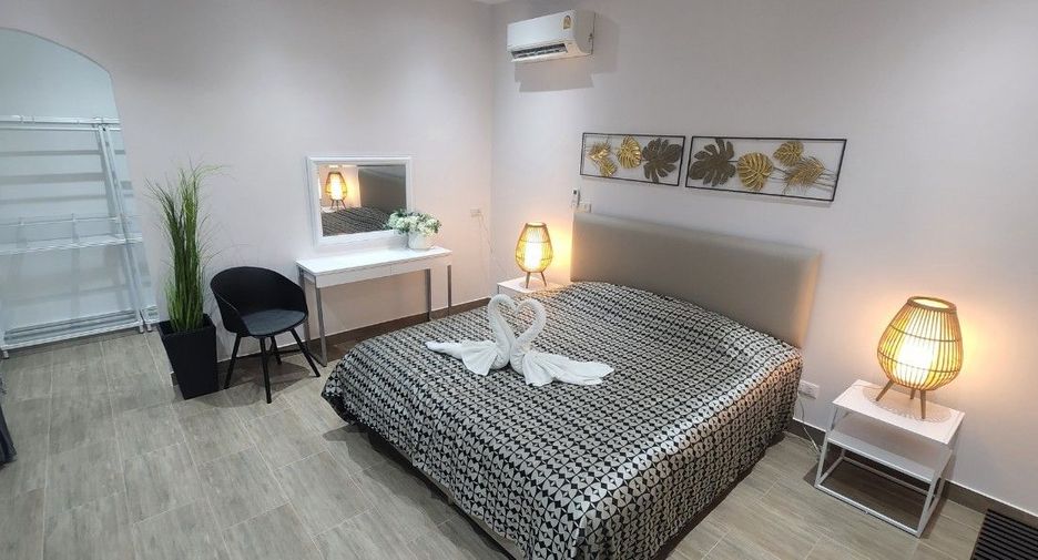 For sale 3 bed villa in Mueang Rayong, Rayong