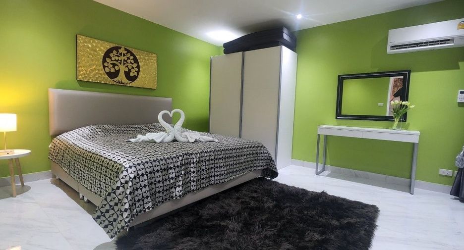 For sale 3 bed villa in Mueang Rayong, Rayong