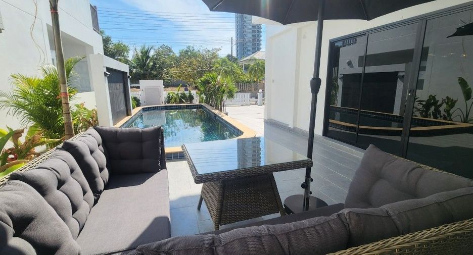 For sale 3 bed villa in Mueang Rayong, Rayong
