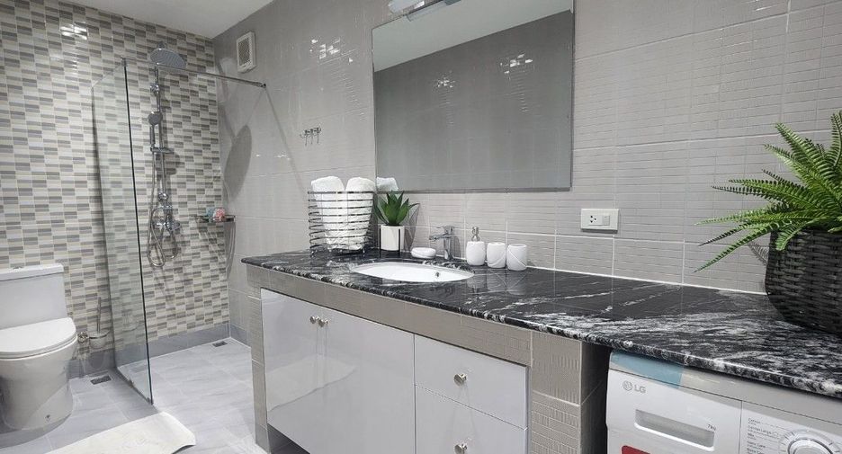 For sale 3 bed villa in Mueang Rayong, Rayong