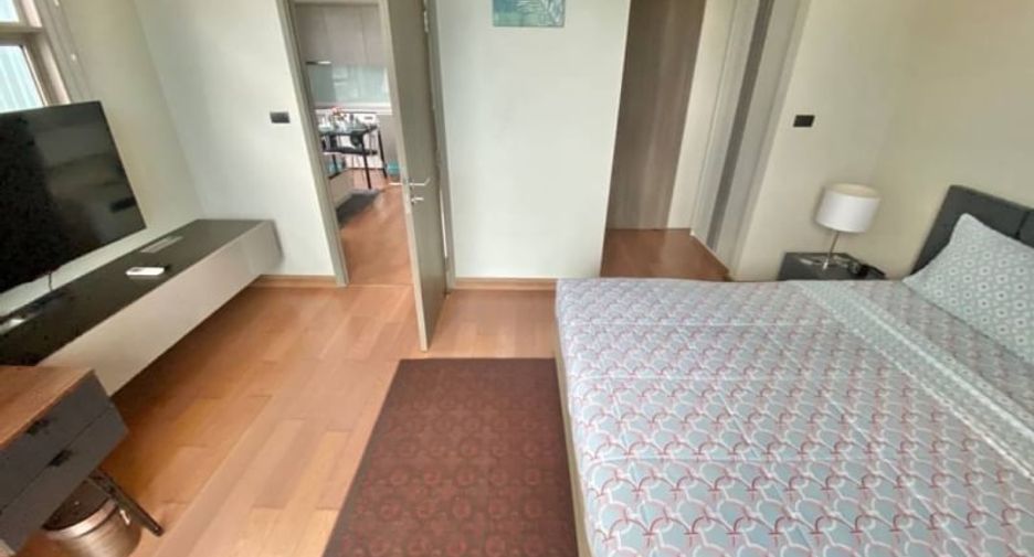For sale 1 bed condo in Si Racha, Chonburi