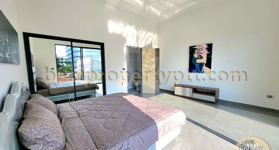 For sale 6 bedrooms villa in Bang Lamung, Chonburi