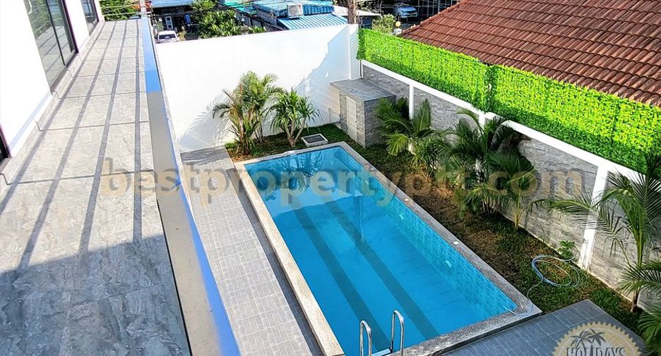 For sale 6 bed villa in Pratumnak, Pattaya