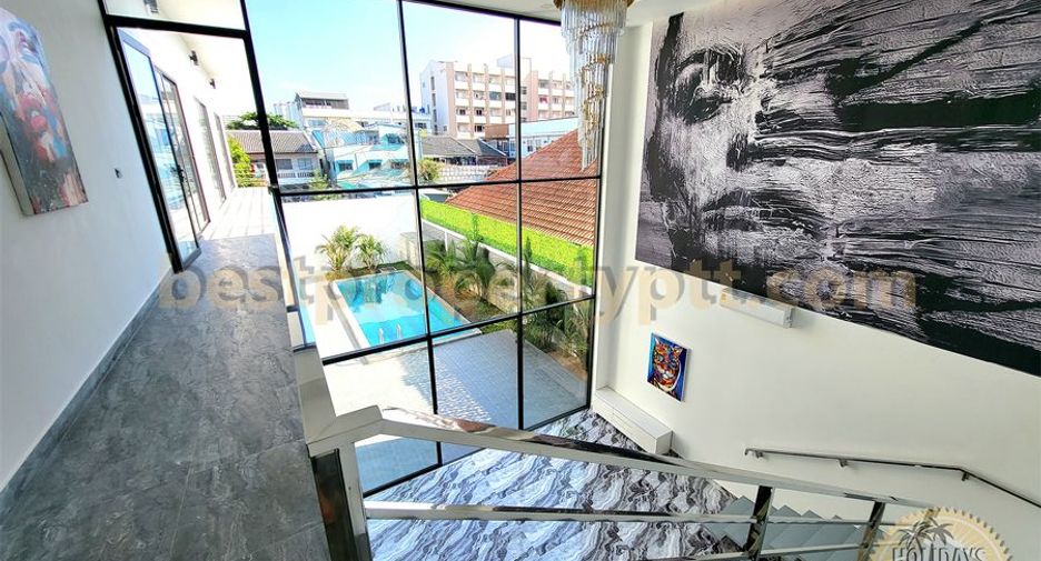 For sale 6 bedrooms villa in Bang Lamung, Chonburi