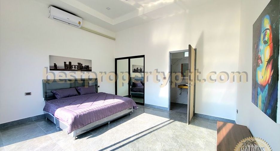 For sale 6 bedrooms villa in Bang Lamung, Chonburi