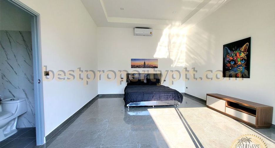 For sale 6 bedrooms villa in Bang Lamung, Chonburi