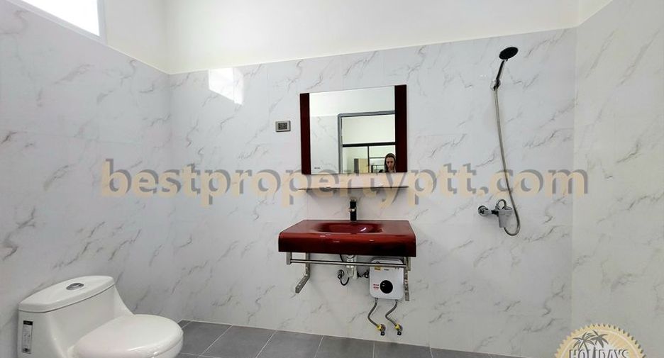 For sale 6 bedrooms villa in Bang Lamung, Chonburi