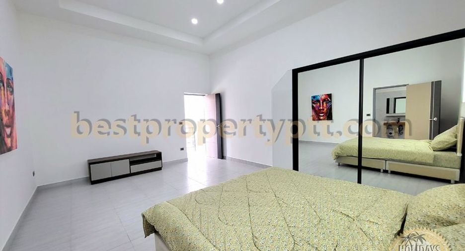 For sale 6 bedrooms villa in Bang Lamung, Chonburi