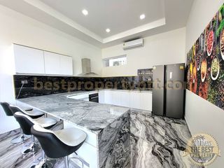 ขาย 6 ห้องนอน วิลล่า ใน บางละมุง, ชลบุรี