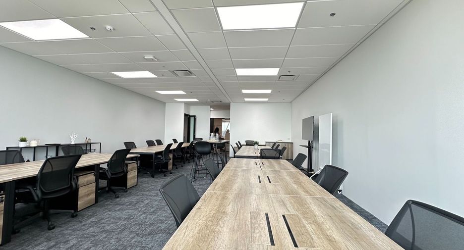 For rent office in Pathum Wan, Bangkok